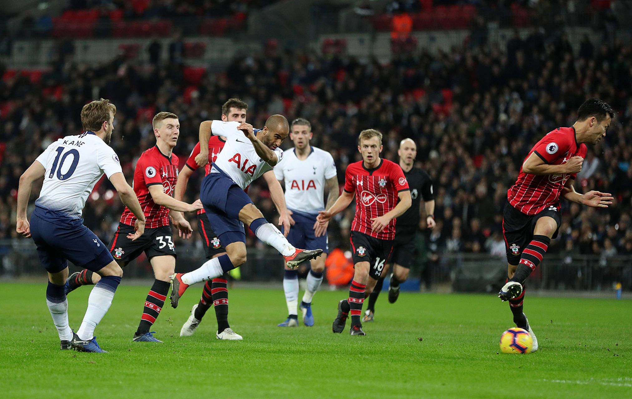 这场比赛成 这场比赛成